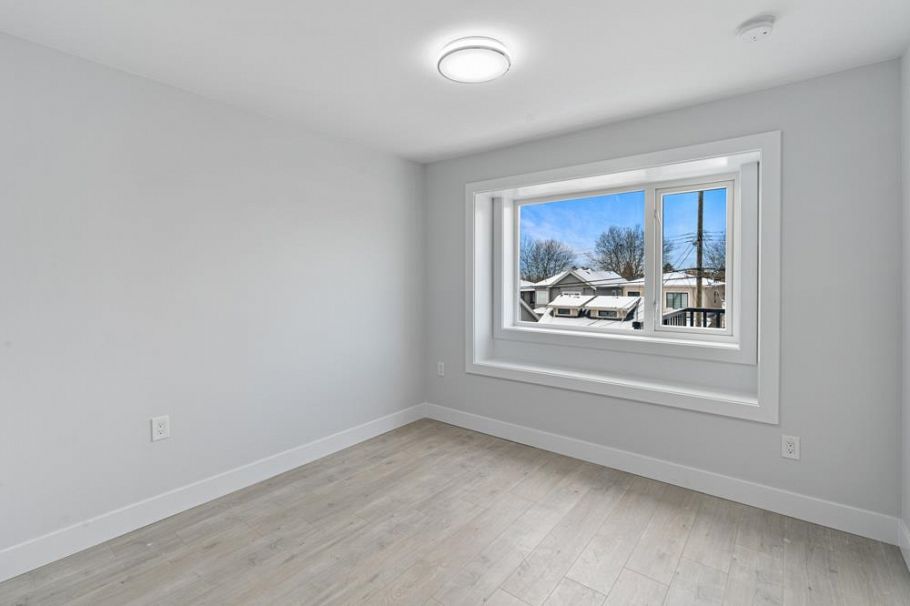 6749 Knight Street Vancouver, BC - 21