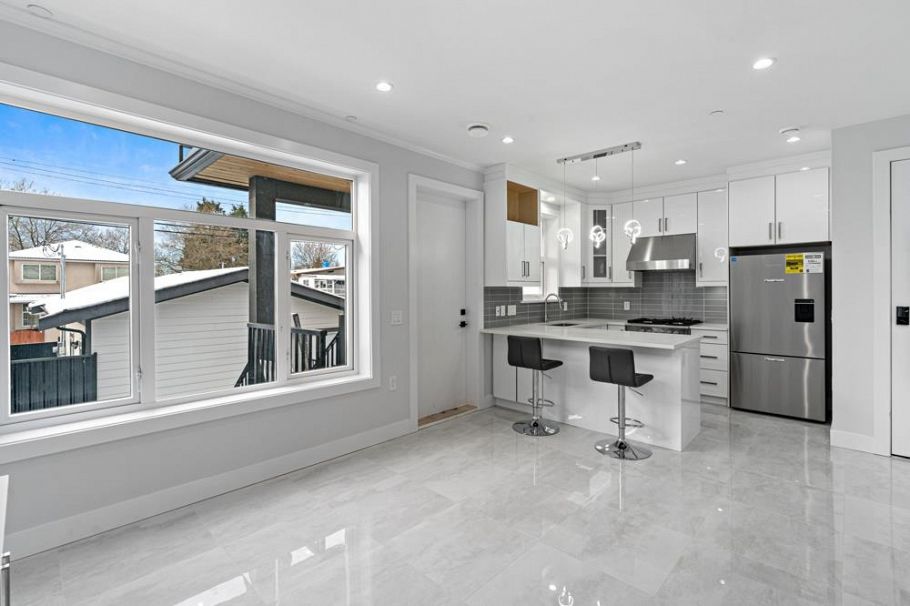 6749 Knight Street Vancouver, BC - 38