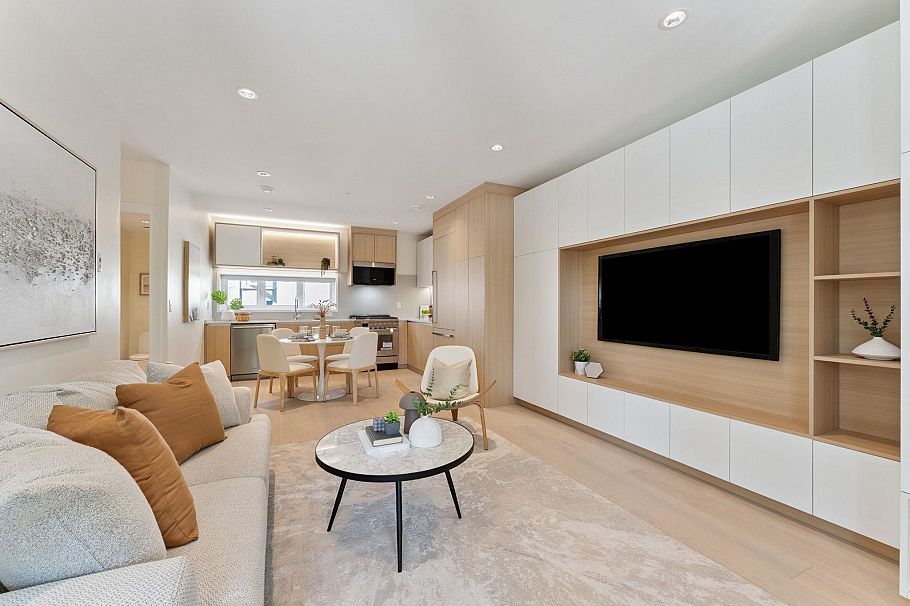 3121 Columbia Street Vancouver, BC - 3