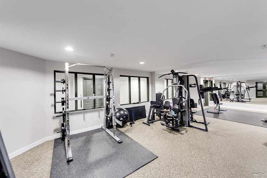 422 4078 Knight Street Vancouver, BC - 17