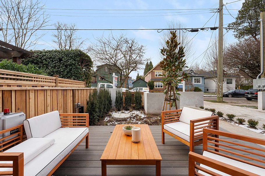 1 3118 Windsor Street Vancouver, BC - 33