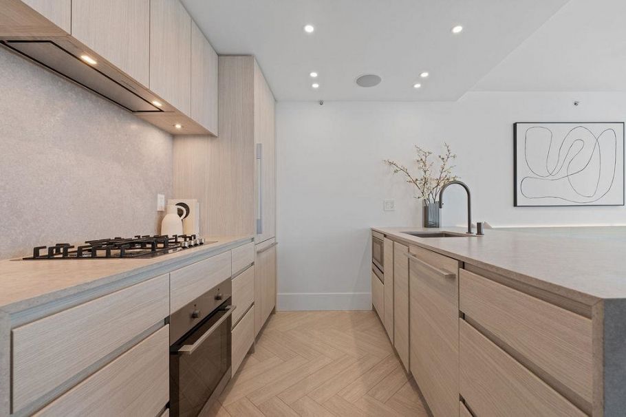 2206 1438 Richards Street Vancouver, BC - 5