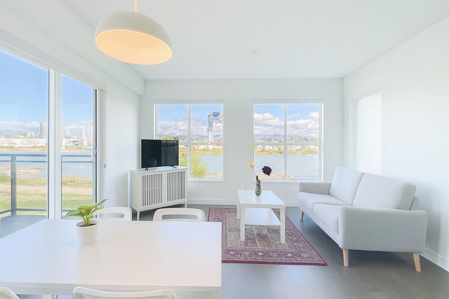 313 10177 River Drive Richmond, BC - 1