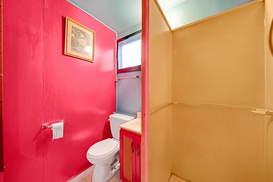 5284 Slocan Street Vancouver, BC - 17