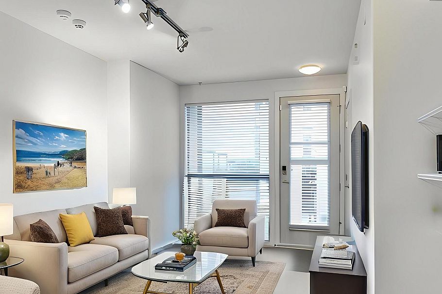 25 1863 Wesbrook Mall Vancouver, BC - 2