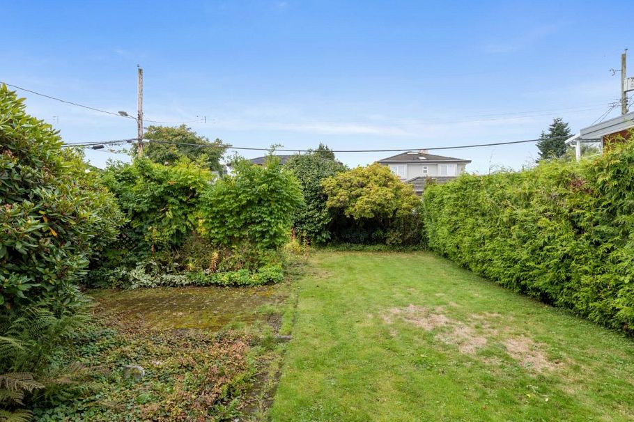 4805 Inverness Street Vancouver, BC - 22