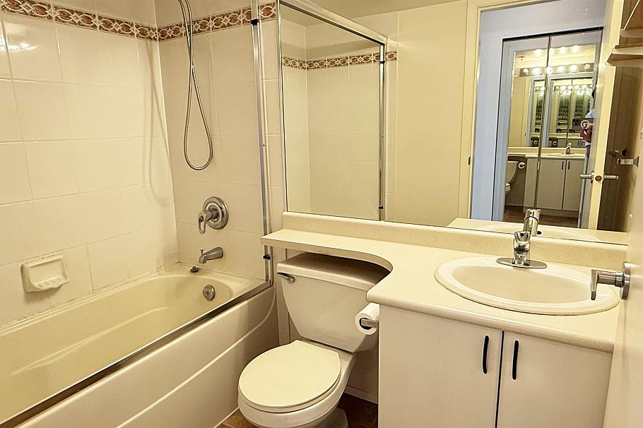 1001 2733 Chandlery Place Vancouver, BC - 15