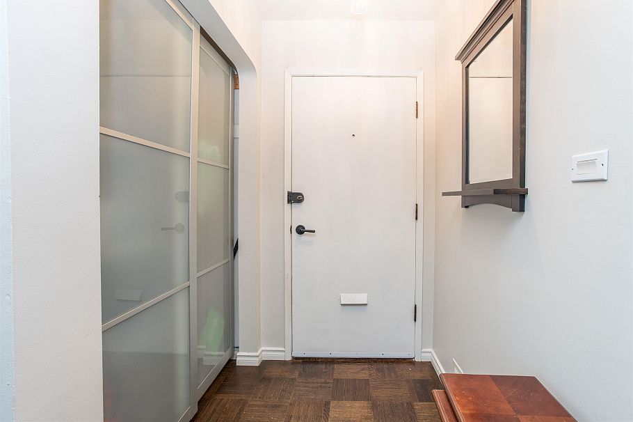 1688 E 29th Avenue Vancouver, BC - 15