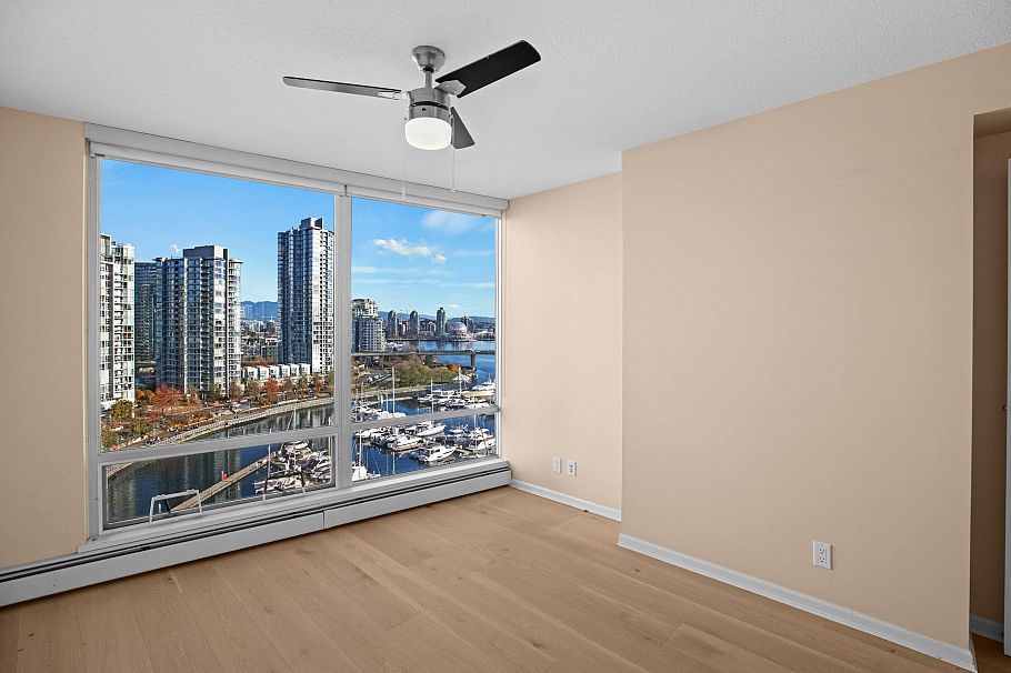 1601 1228 Marinaside Crescent Vancouver, BC - 18