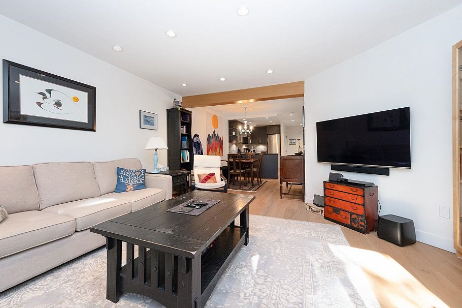 311 1274 Barclay Street Vancouver, BC - 3