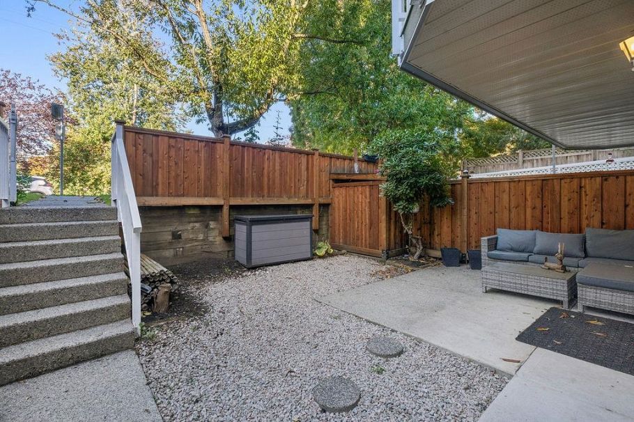 1A 1048 E 7th Avenue Vancouver, BC - 18