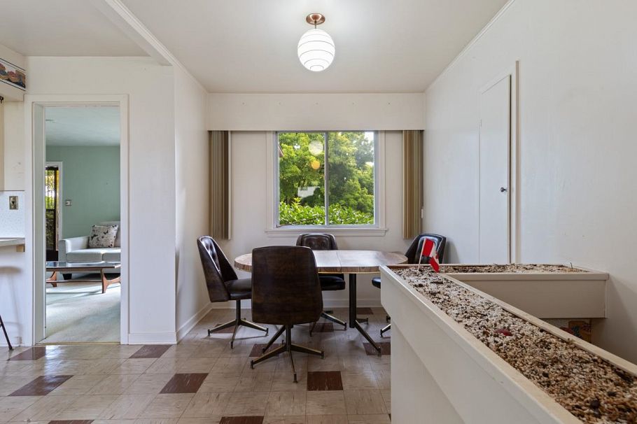 4805 Inverness Street Vancouver, BC - 9