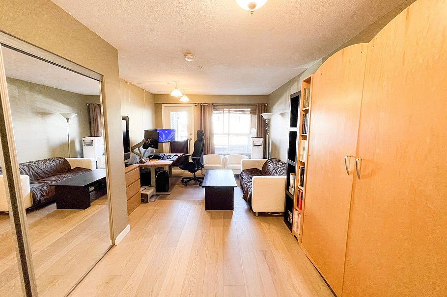 219 2680 W 4th Avenue Vancouver, BC - 13