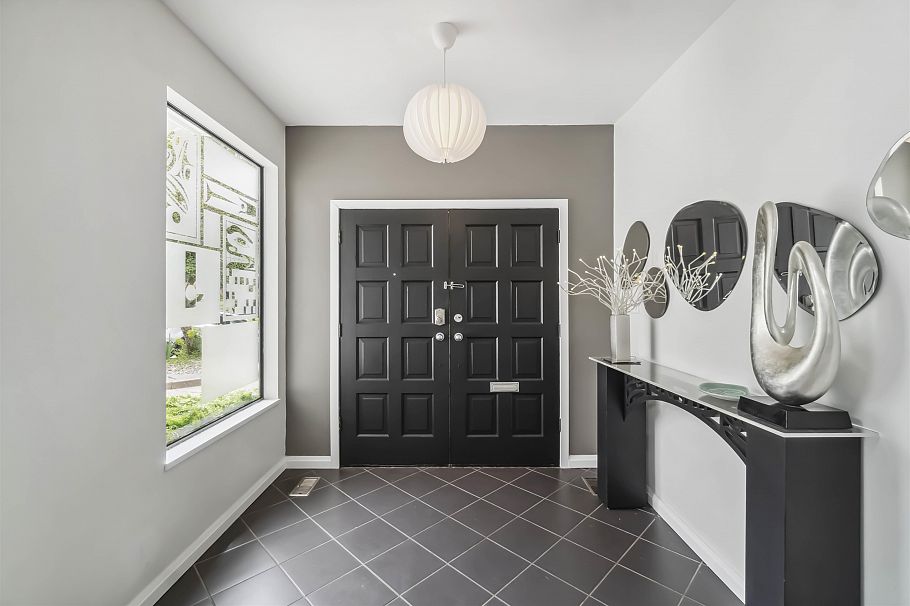 4133 Tytahun Crescent Vancouver, BC - 3