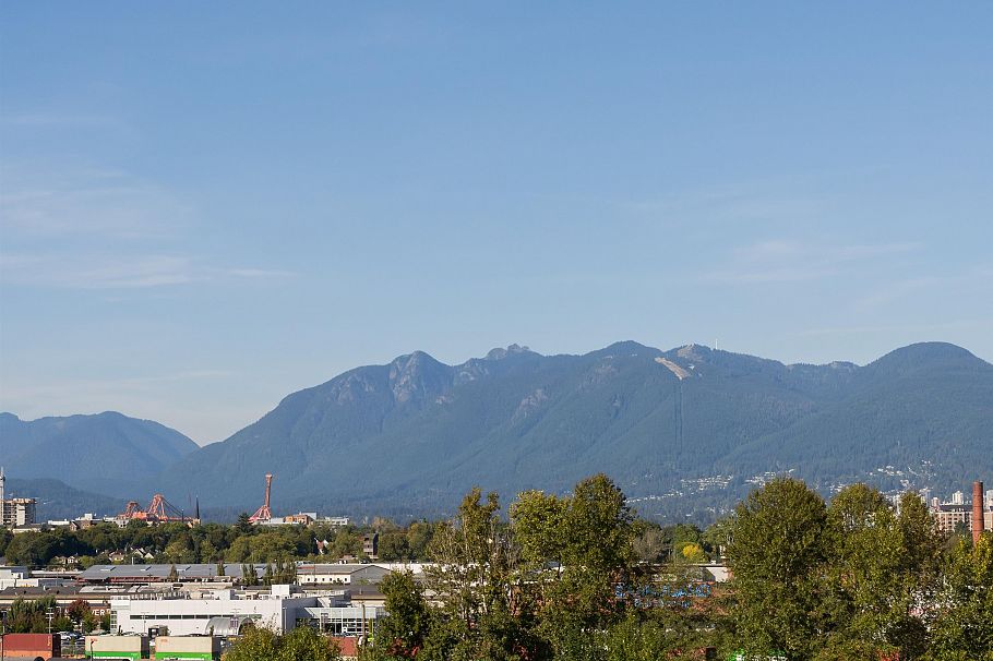 808 756 Great Northern Way Vancouver, BC - 13