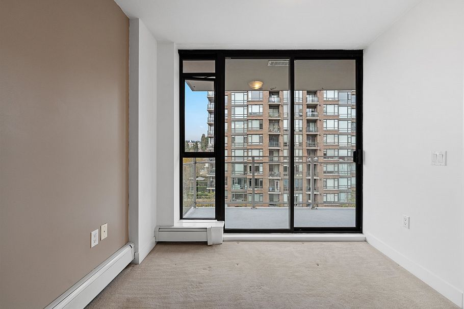 805 175 W 1st Street North Vancouver, BC - 16