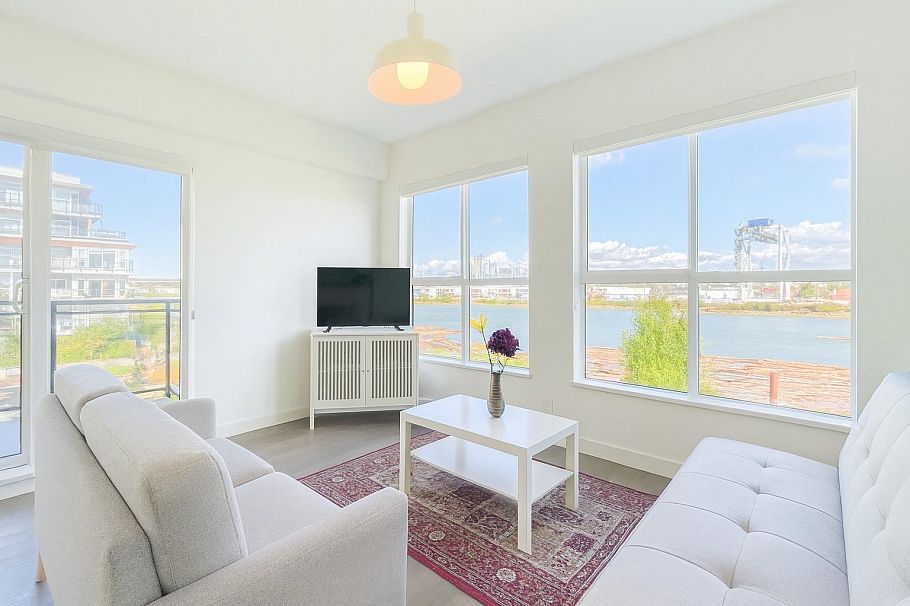 313 10177 River Drive Richmond, BC - 4