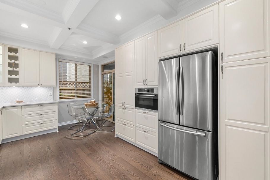 3135 Sunnyhurst Road North Vancouver, BC - 11