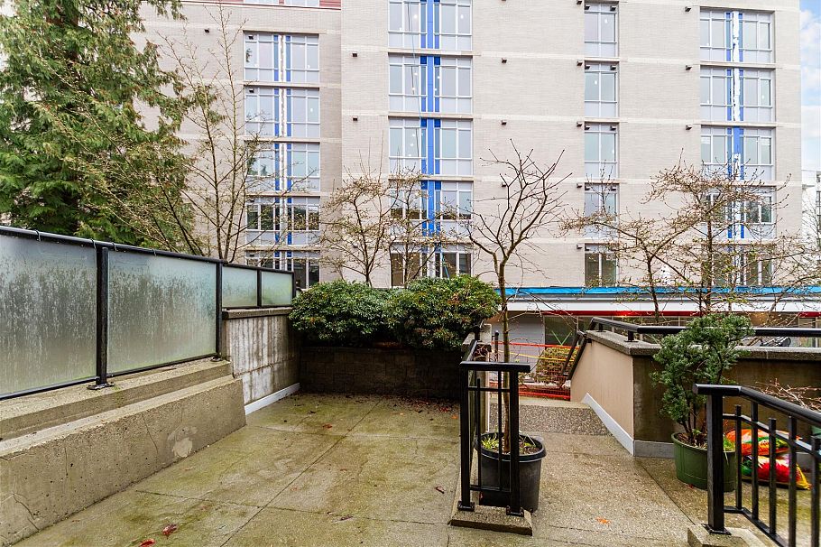 25 1863 Wesbrook Mall Vancouver, BC - 16