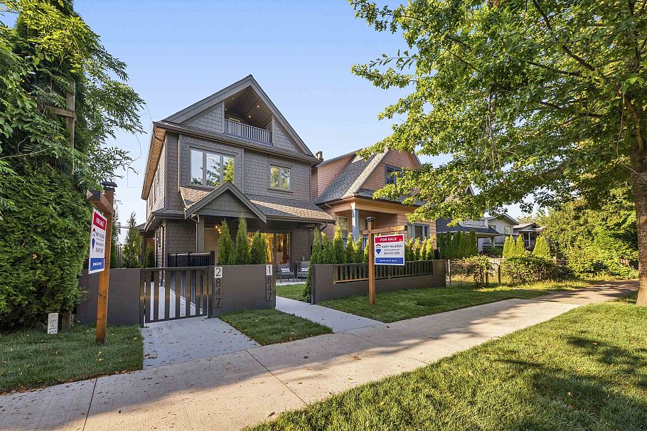 1 847 E 10th Avenue Vancouver, BC - 32