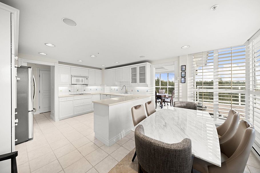 1700 5615 Hampton Place Vancouver, BC - 26