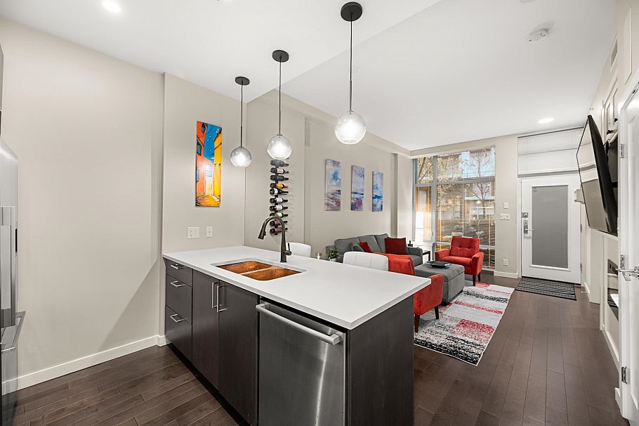 66 W 1st Avenue Vancouver, BC - 13