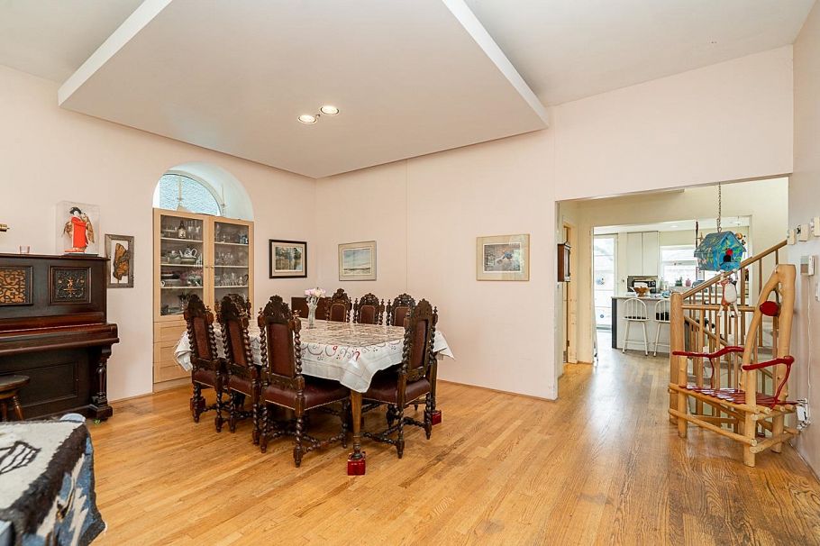 2443 W 47th Avenue Vancouver, BC - 7