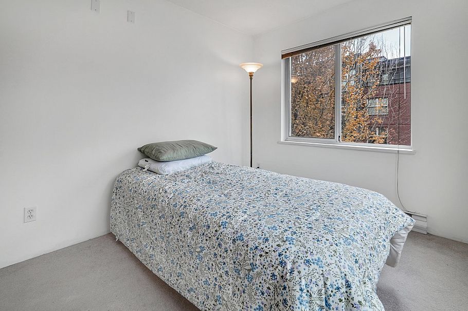 211 3624 Fraser Street Vancouver, BC - 23