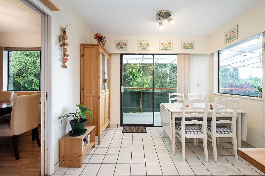 3875 Regent Avenue North Vancouver, BC - 7