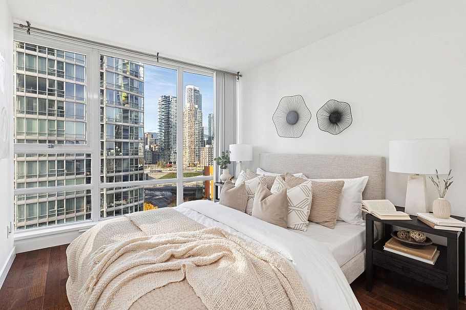 1705 1438 Richards Street Vancouver, BC - 12