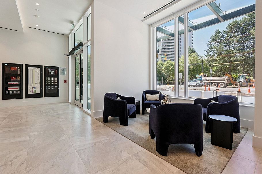 32XX 6468 WILLINGDON AVENUE, Burnaby BC V5H 0L3 Burnaby, BC - 32