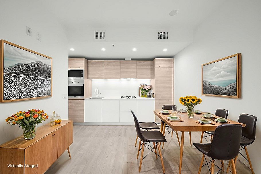 301 523 W King Edward Avenue Vancouver, BC - 2