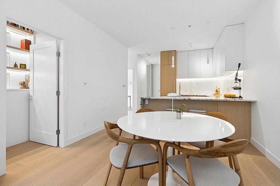 302 1388 Nelson Street Vancouver, BC - 5