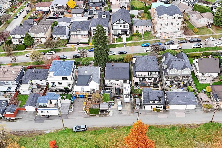 3554 Haida Drive Vancouver, BC - 30