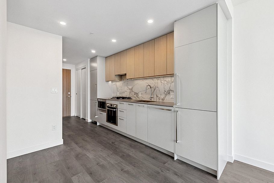 32XX 6468 WILLINGDON AVENUE, Burnaby BC V5H 0L3 Burnaby, BC - 11