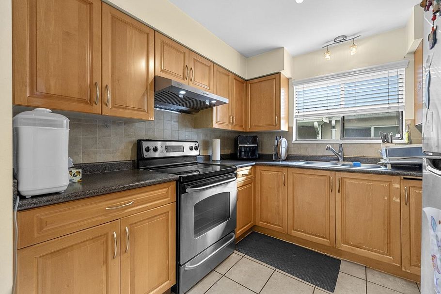 8416 8420 Shaughnessy Street Vancouver, BC - 20