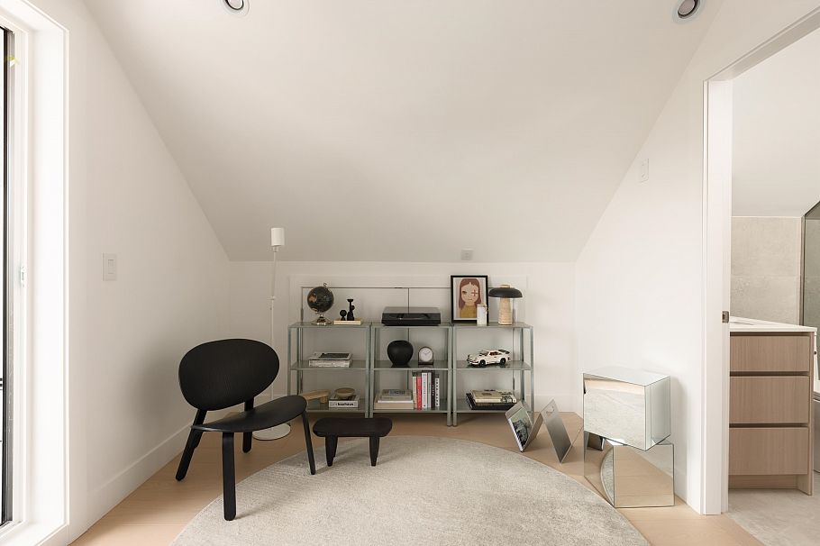 3422 Pandora Street Vancouver, BC - 31