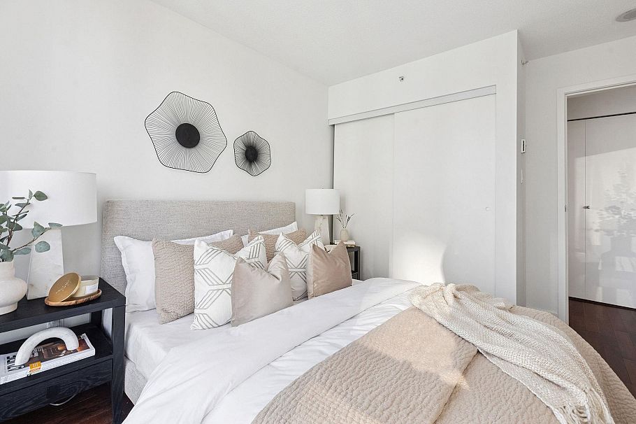 1705 1438 Richards Street Vancouver, BC - 11