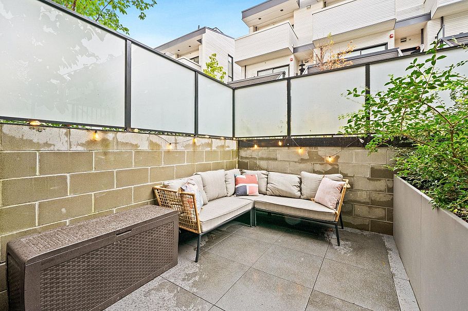 107 650 E 2nd Street North Vancouver, BC - 22