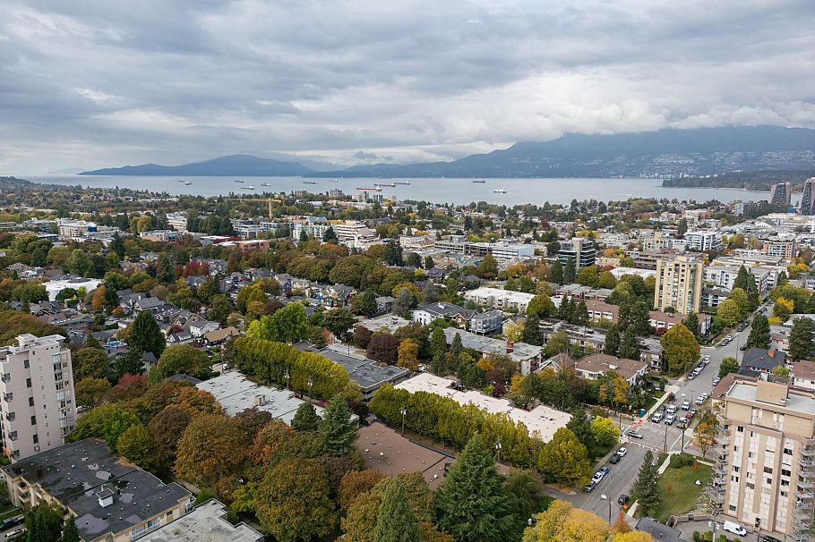 303 1717 W 13th Avenue Vancouver, BC - 19