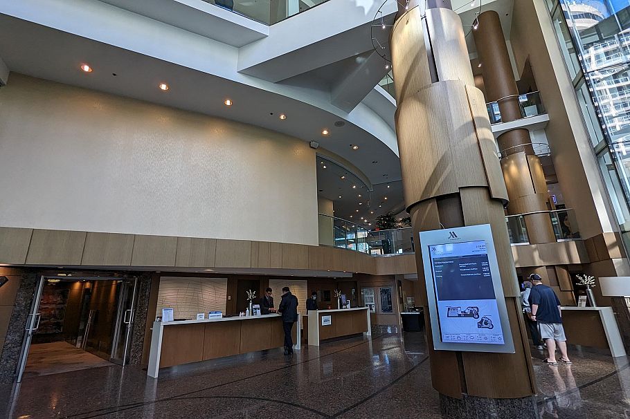 2203 1128 W Hastings Street Vancouver, BC - 2