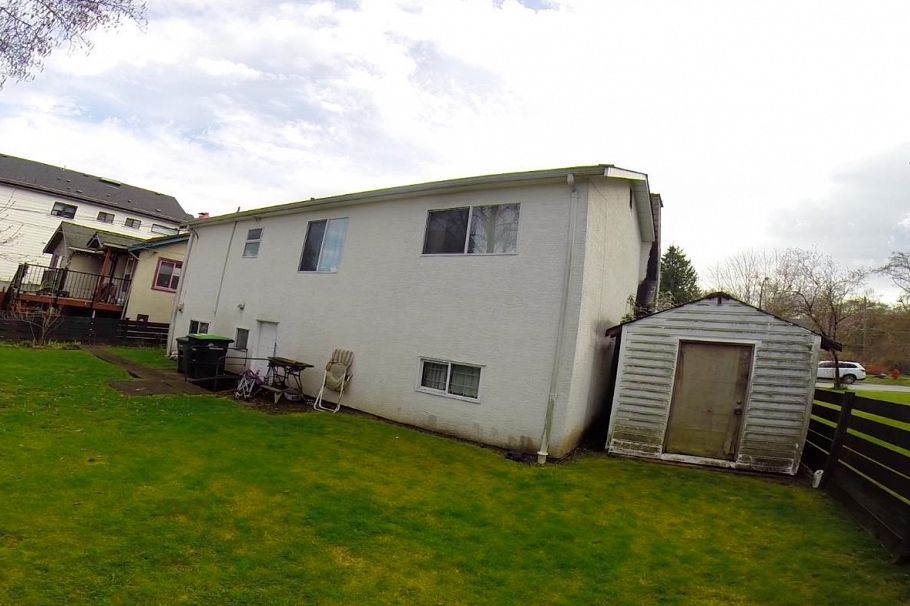 2925 E 25th Avenue Vancouver, BC - 13