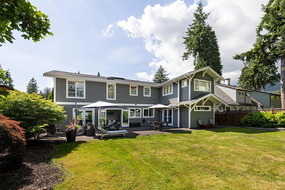 2678 Ailsa Crescent North Vancouver, BC - 39