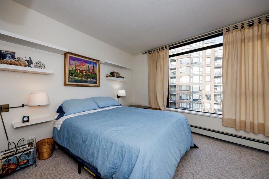 902 175 W 1st Street North Vancouver, BC - 10