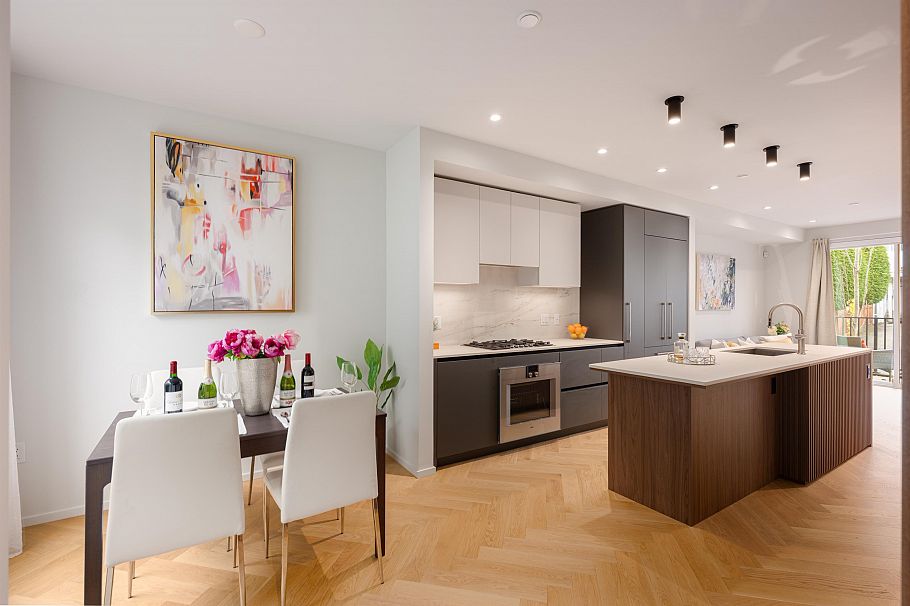 173 805 W 49th Avenue Vancouver, BC - 12