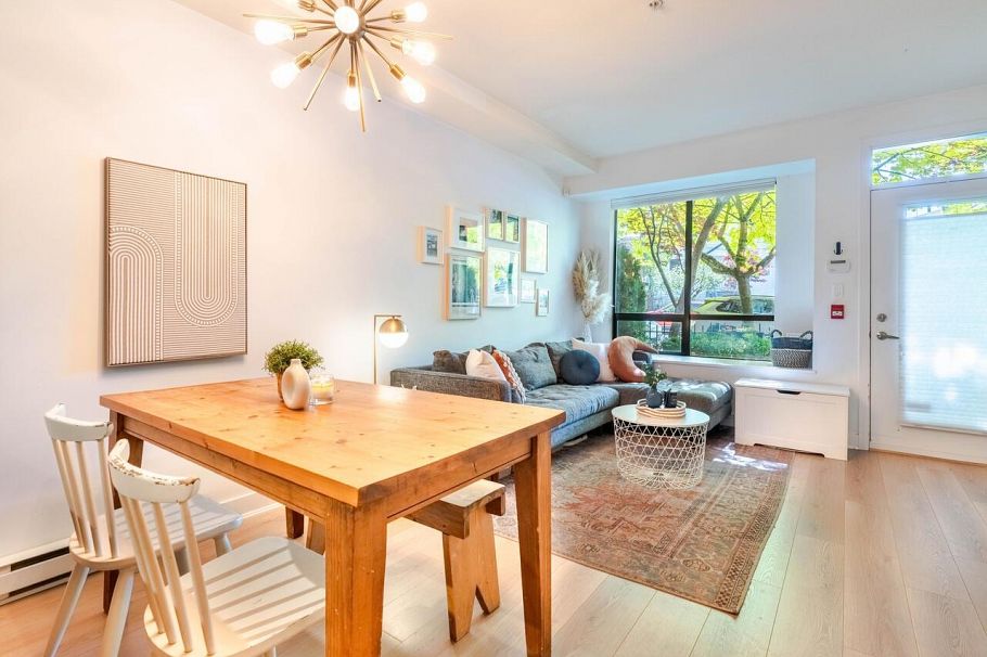 1871 Stainsbury Avenue Vancouver, BC - 8