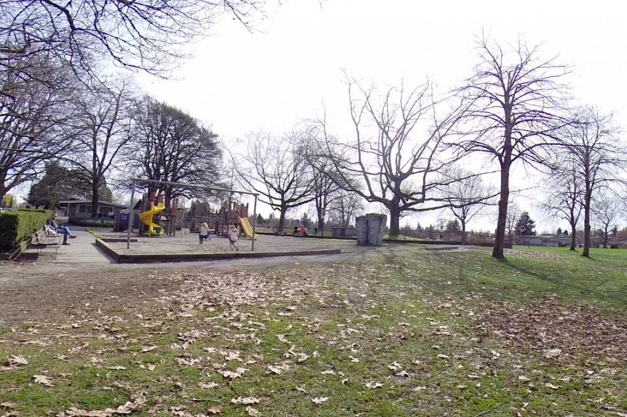 2925 E 25th Avenue Vancouver, BC - 39