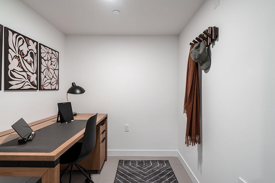 204 2419 Grant Street Vancouver, BC - 28