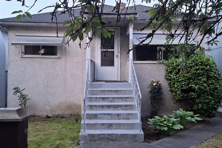 4974 Prince Albert Street Vancouver, BC - 4