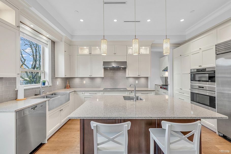 7458 Maple Street Vancouver, BC - 16